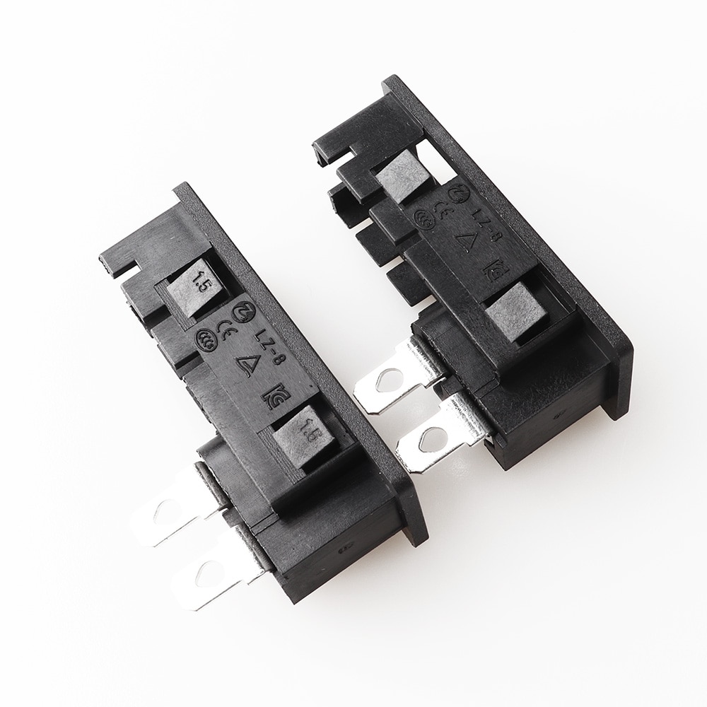 Lz -8-29 2p iec stikkontakt  c8 kontakt med lampe med vippebryter