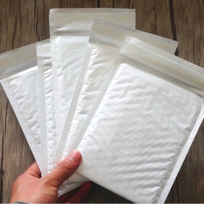 10pcs/lots Blank White Bubble Envelope Pearl Film clear Envelope Courier Bags Waterproof White Mailing Bag Packaging