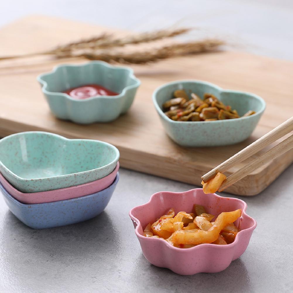 50%HOTCute Heart Shape Sauce Dish Smooth Surface Plastic Sauce Holder for Daily Use