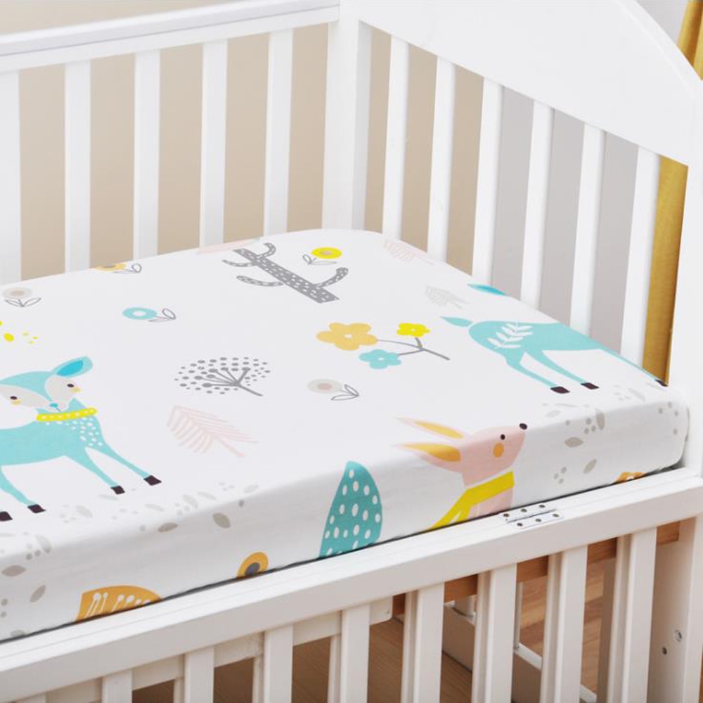 Monteret ark til baby nyfødte blød bomuldsseng sengetøj tegneserie print elastisk madras dækpuder beskytter til drengepiger