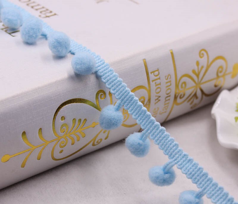 5 yards/rulle pompom spetsband sömnadstillbehör pom pom tofs pompoms trim bollfransar broderi gör-det-själv klädseltyg: Ljusblå