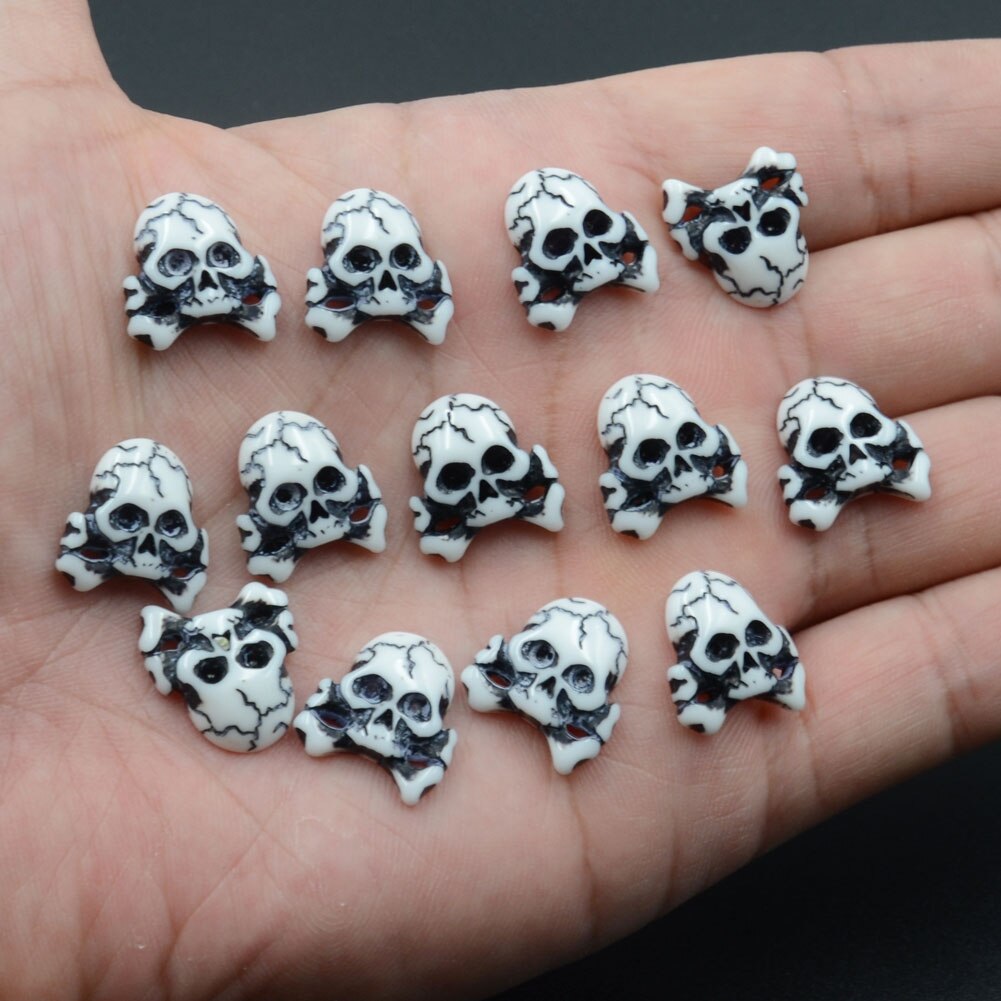 BOLIAO 20Pcs 15*16mm White &amp; Black Skull Resin Flat terug Plakboek Kleding/Tassen/Hoeden decoratie Craft DIY R507: Default Title