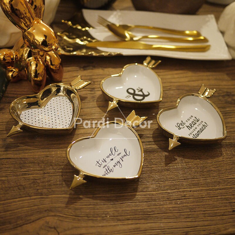Cupidon doré flèche plat en forme de coeur/bijoux saint valentin assiette/décoration assiette à dessert 1 pc/lot