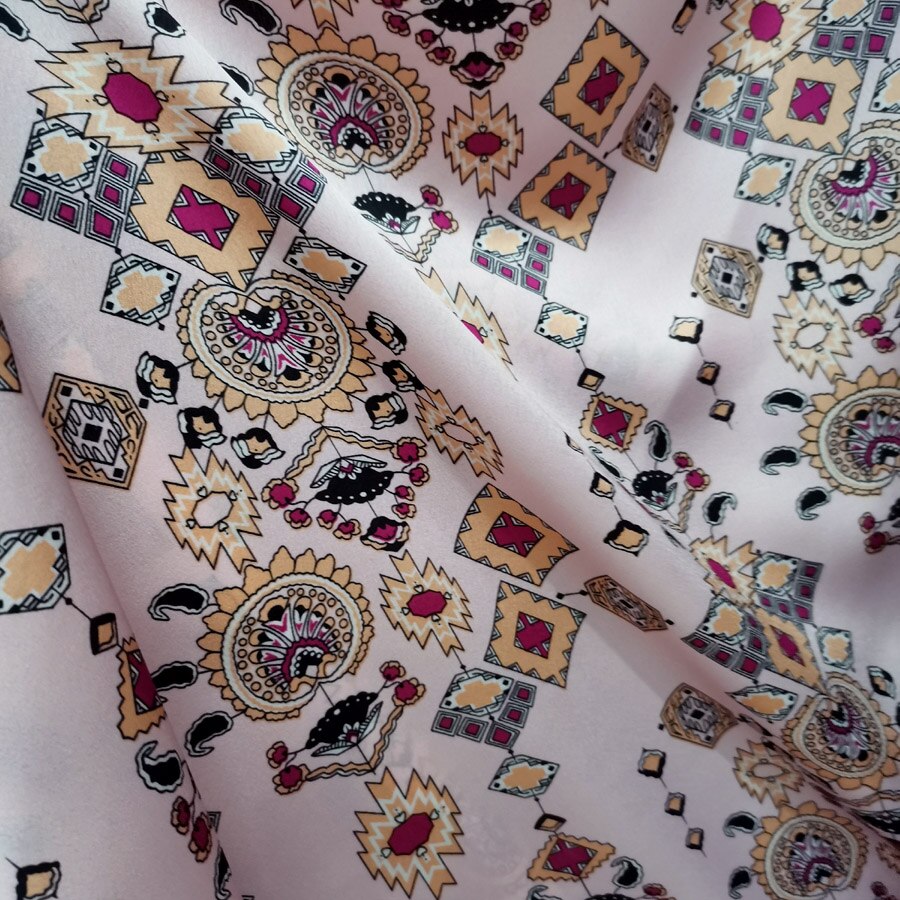 Etnisk kjole satin retro print bluse stof crepe satin slippe blød diy sy håndværk materiale blankt pyjamas stof håndværk: 3 lyserøde