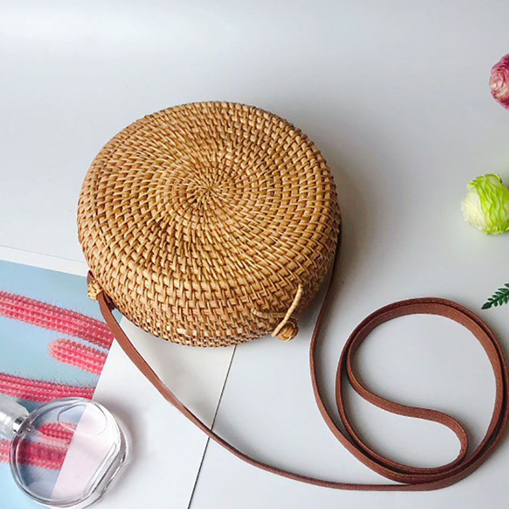 Vintage Handmade Women Rattan Bag Straw Woven Shoulder Bags Women Summer Rattan Bag Handmade Woven Beach Circle Woving Bag
