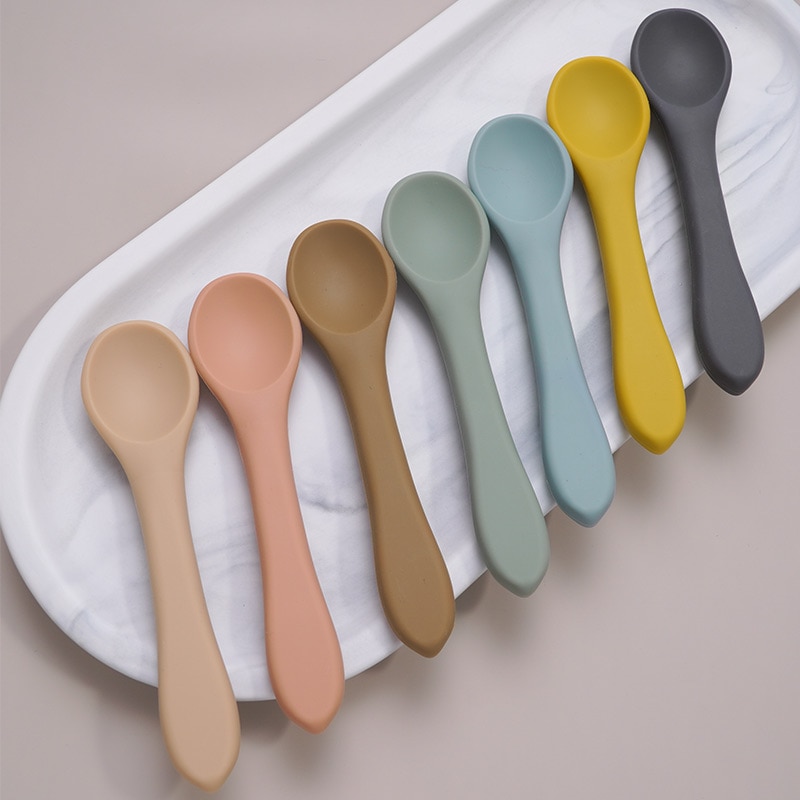 Certyfikat FDA niemowlę silikonowy podajnik łyżka przenośna łyżeczka robić herbaty dla dzieci chłopcy Girlsd jednolity kolor żywności łyżka maluch sztućce