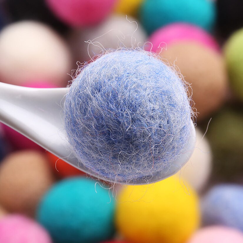 10pcs 2cm Felt Pompom Balls DIY Craft Handmade Wool Ball Accessories for Sewing Kids Room Hanging Mixed Color Home Decoration
