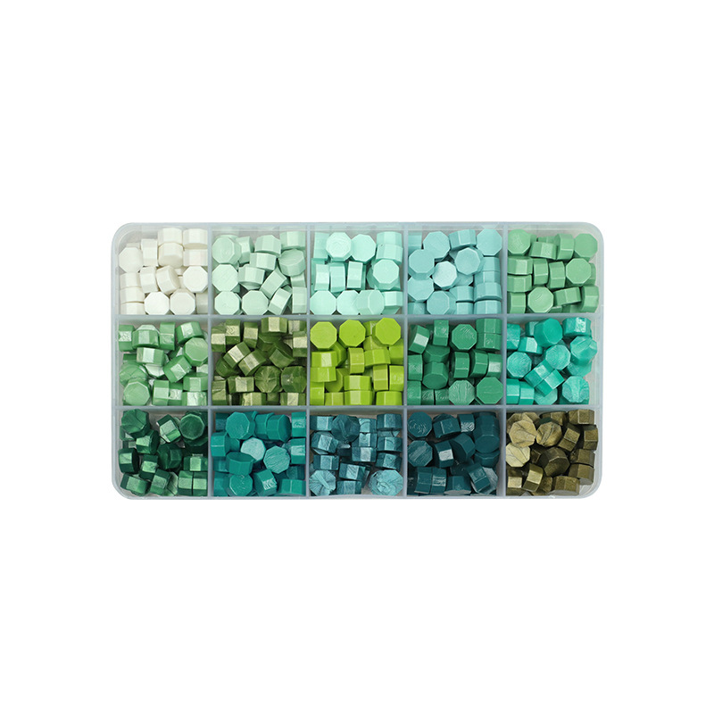Perline di ceralacca colorate che mescolano i mestieri di colore per il sigillo di cera del bollo della cartolina di nozze della busta: A