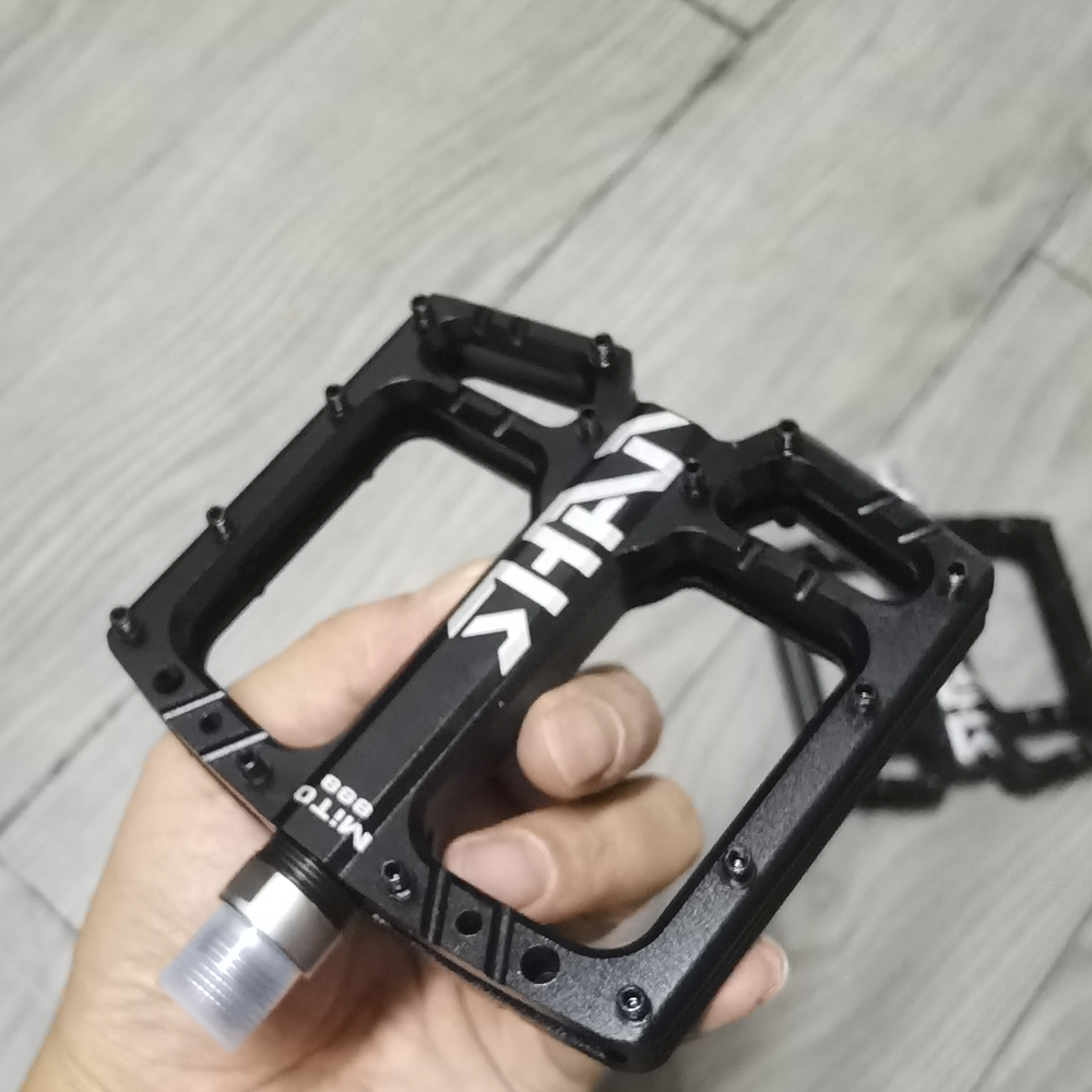 Pedales de bicicleta de montaña Pedales lubricados anchos de aleación de aluminio con 3 rodamientos Pedal antideslizante para ciclismo, pedal de bicicleta de carretera