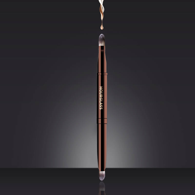 Hourglass Makeup Brush- No.16 Retractable Double-Ended Lip Brush Soft Fiber Hair Single Lip Brush
