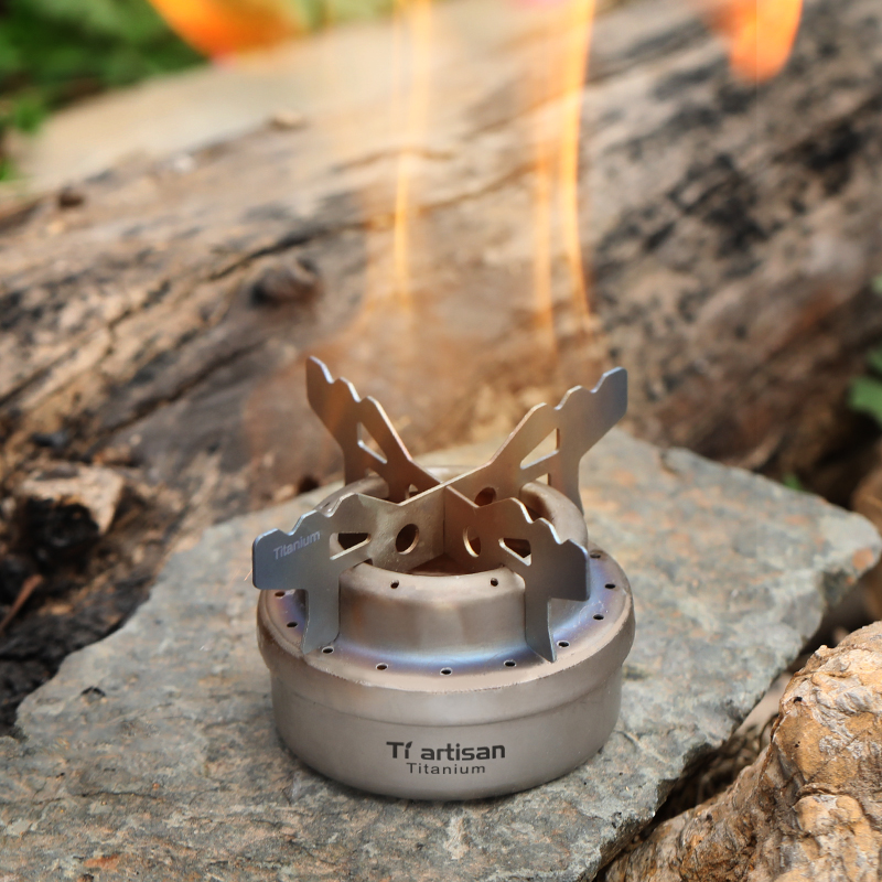 Tiartisan – Mini réchaud à alcool liquide, ultraléger, Portable, en titane, avec support, pour Camping et randonnée en plein air