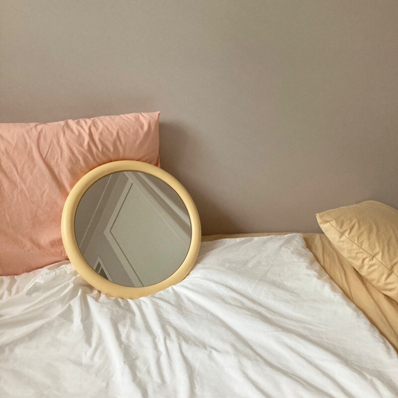 Espejo De maquillaje pequeño con marco De madera, Mini tocador Kawaii portátil coreano, De habitación, artículos De decoración para el hogar: Yellow