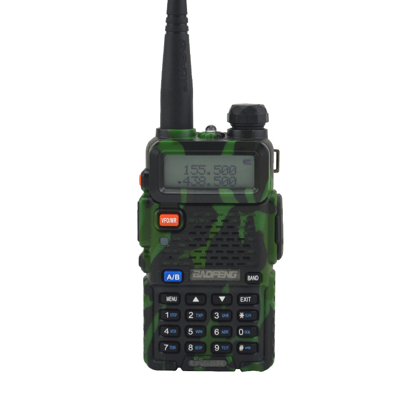 Baofeng bf -uv5r uv -5r dobbeltbånd vhf 136-174 mhz og uhf 400-520 mhz fm toveisradio baofeng wallkie-talkie med gratis ørepropp: Camo / Oss