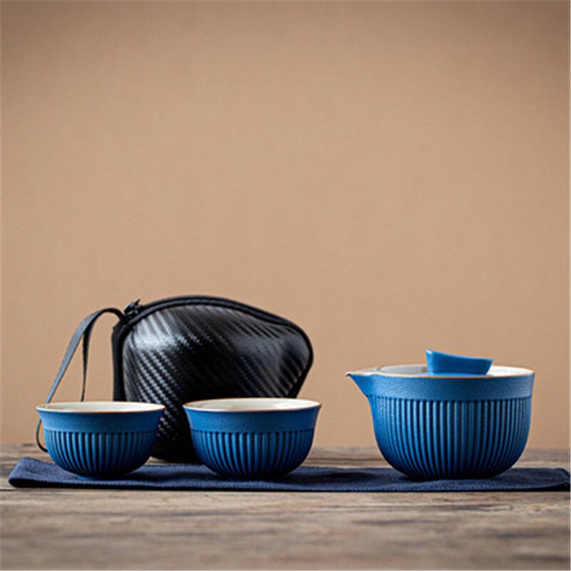Portable Travel Tea Set Ceramic Teapot Kettle Quik Pots One Pot And Two Cups Teaware Chinese Drink Teapots Tea Cup Friends
