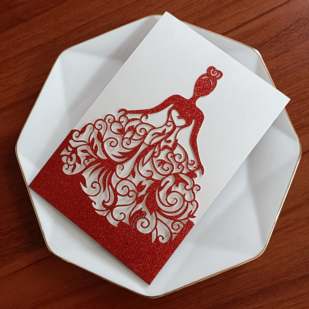 10X Zilveren Glitter Quinceanera Uitnodiging Meisje Prinses Uitnodigingskaarten Voor Zoete 15 Verjaardagsfeestje: Rood / Laser Cut Card