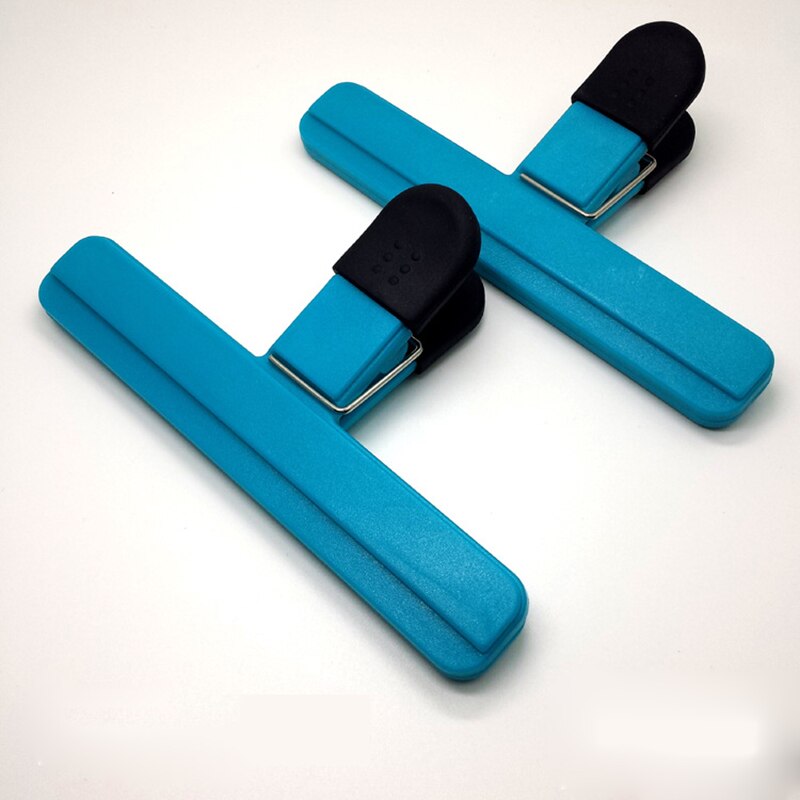 Plastic food sealed bag fresh food clip keep moisture-proof closed clip file binding clip kitchen tool universal seal clip: Big blue 2PCS