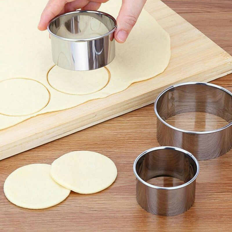 Plastic Pastry Tamper Tart Shell Molds Tart Cutter Flower/Round Dough Cookie Cutter Set Cupcake Muffin Mold: 5pcs