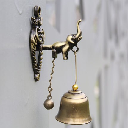 Neue Metall Eisen Glocke Wind Chime Retro Tier Türklingel Wand Hängende Dekoration Pferd Elefant Eule Form: elephant