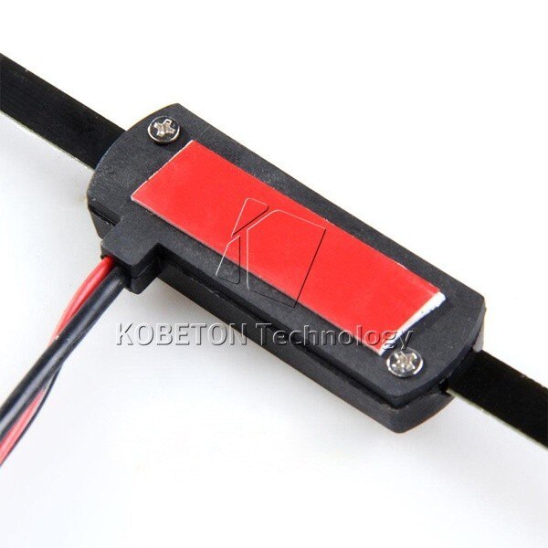 Universal 12V no direccional Auto parabrisas de coche montaje electrónico autoadhesivo TV FM Radio antena señal fortalecer