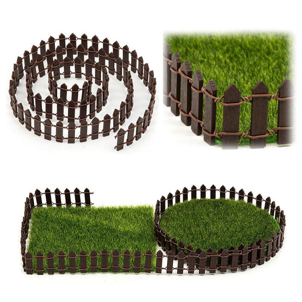 Miniature Fence Garden Decor DIY Fairy Garden Kit Wood Fence Accessories Realistic shape Hand-painted Garden Building