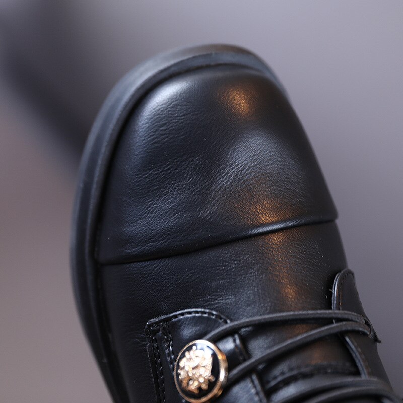 Scarpe per bambini 2020 di inverno nuovo Metallo botton bambini Retrò Martin stivali Riscaldamento delle ragazze del cotone stivali morbida suola in pelle di avvio