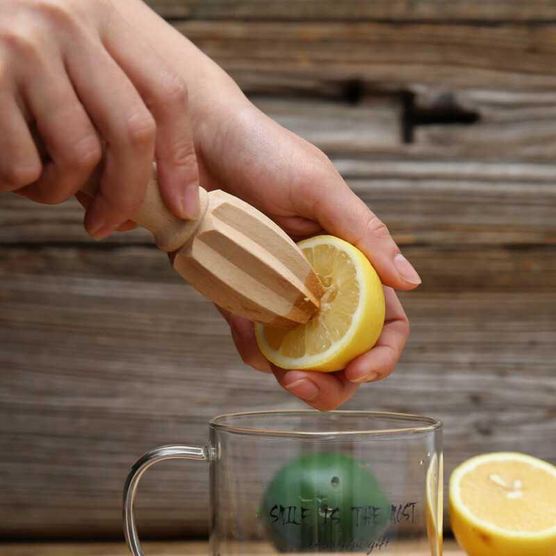Wooden Lemon Cone Manual Lemon Juicer Squeeze Pressure Natural Wood Squeezers Reamers Tools
