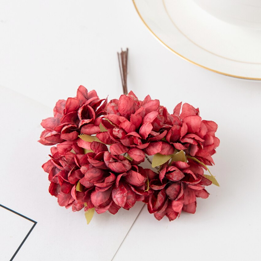 6 Stuks Kunstbloemen Zijde Anjer Mini Boeket Bruiloft Krans Scrapbooking Diy Craft Box Voor Thuis Kerst Decoratie: Rood