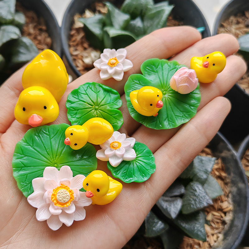 BAIUFOR pez hoja de loto pato de dibujos animados conjunto terrario acuario figuritas DIY Hada jardín pecera paisaje miniatura decoración del hogar