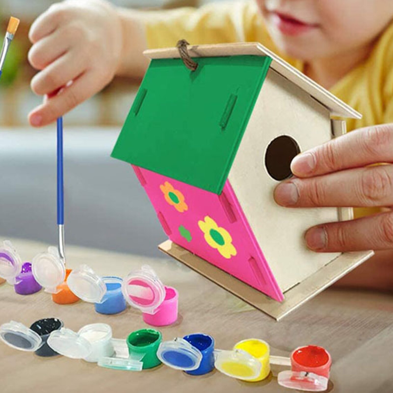 Wooden DIY Hand Painted Self Assembly Birdhouse Hanging Pendant Craft Home Decor