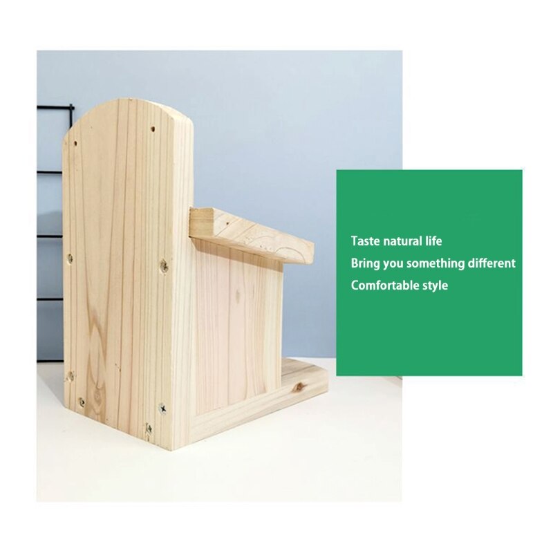 094A Wooden Squirrel Feeders for Outside Squirrel Feeding House Durable with Solid Structure Wood Feeding Station with Lid