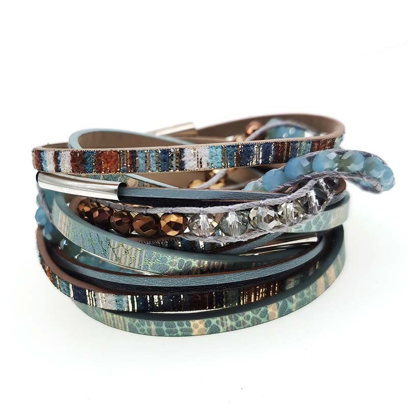Pulsera de cuero multicapa con cuentas de cristal y abalorios de Metal para mujer, joyería femenina, 3 capas,