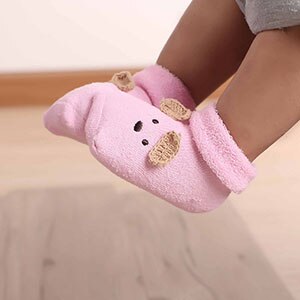 Nova chegada do bebê recém-nascido da criança meias unisex menino meninas infantil dos desenhos animados bonito urso berço sapatos quentes da criança 0-2y: pink