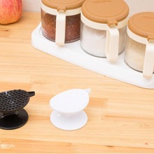 1pc gulerods yam kartoffelbørste ingefærskræller rengøringsbørste plastskraber frugt grøntsagsbørster let rengøring køkken  ok 0818