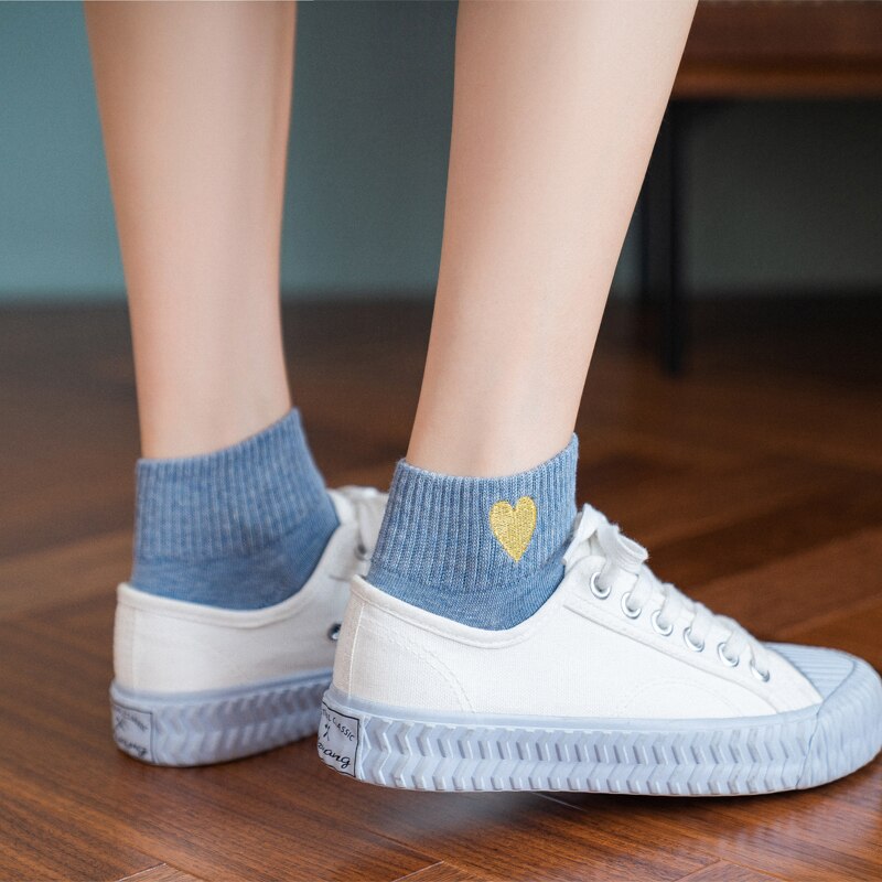 1 Pair Harajuku Cute Candy Color Sports Casual Socks Happy Funny Heart Ankle Socks Embroidery Ladies Cotton Soild Slippers
