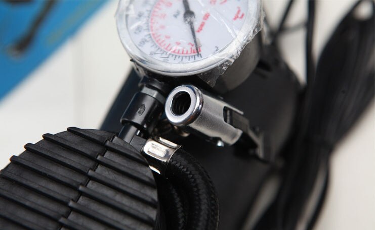 Air Compressor Portable Pump 12V 90W 300 PSI Pressure Gauge Car Tire Inflator With 3 Pneumatic Nozzle