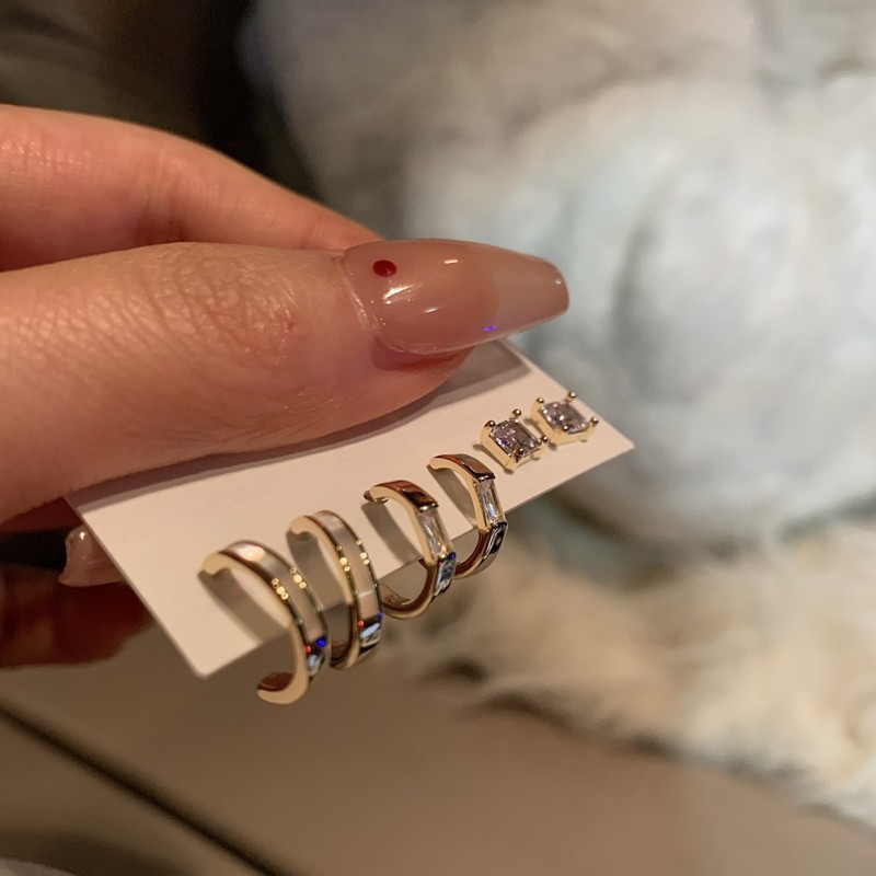 4Pcs/set Stainless Steel Aesthetic Zircon Crystal Hoop Earrings for Women Egirl Y2K Cool Daily Wear Jewelry Accessories: Gold-color