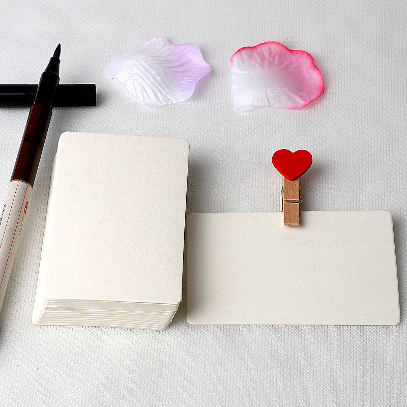 20/50 szt. Puste Kartki DIY 9x5,7cm Kartka robić Notatek Wiadomości Prezent Kartka z Życzeniami Zaproszenie Wzór Kwiatowy Kartki z Papieru kraft Dekoracja Ślubna
