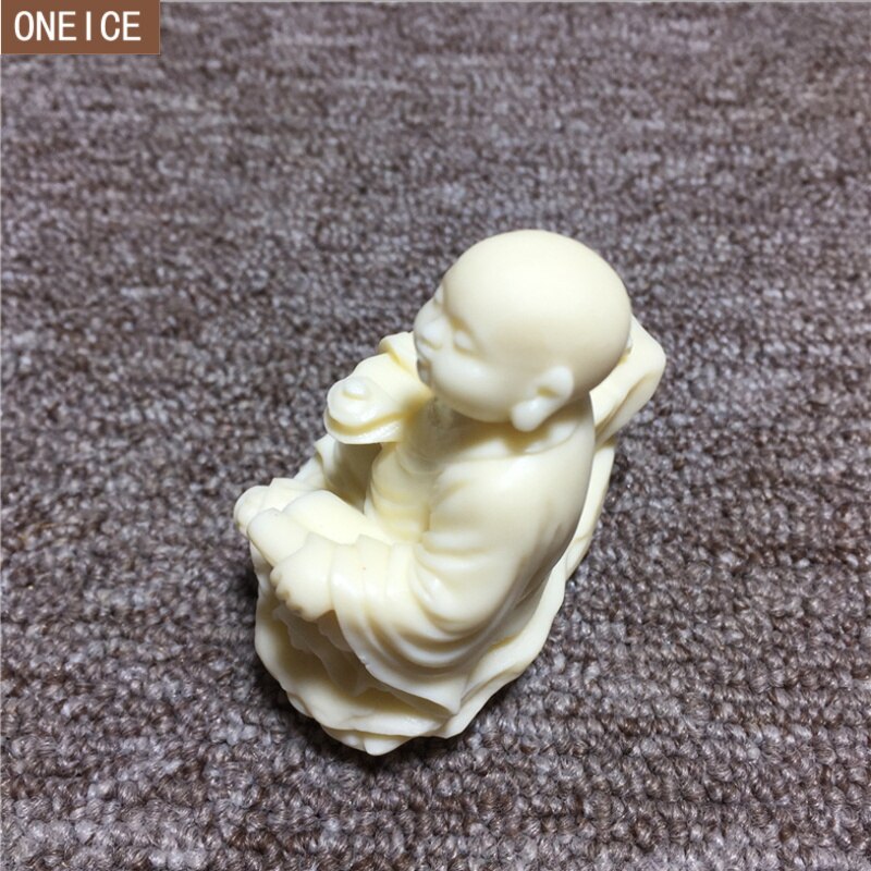 Petite statue de moine sculptée à la main, fruit ivoire, bouddha, accessoire de décoration pour la maison, artisanat, statue de personnage, nouvelle