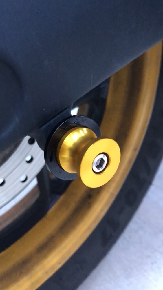 motorcycle 6mm 8mm 10mm swing arm Spool Sliders Swingarm Spool slider for SUZUKI GSXR600 GSXR750 B-KING GSXR1000 GSXR600