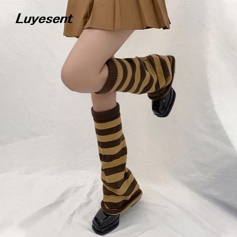 Chaussettes gothiques à rayures pour femmes Y2k, couvre-pieds en tricot décontracté, Long, évasé, Chic, longueur mollet, coréenne