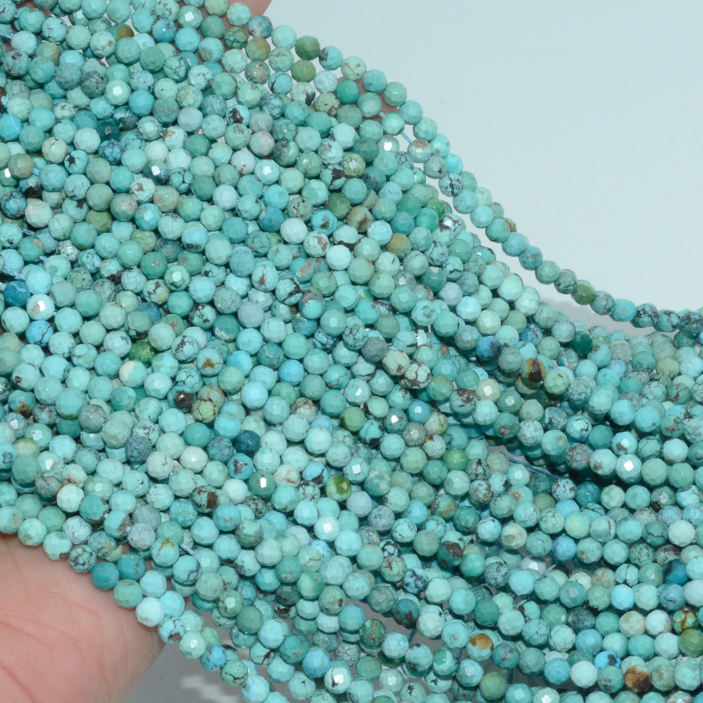 4.2mm facettierte, runde perlen aus natürlichem hubei-türkis