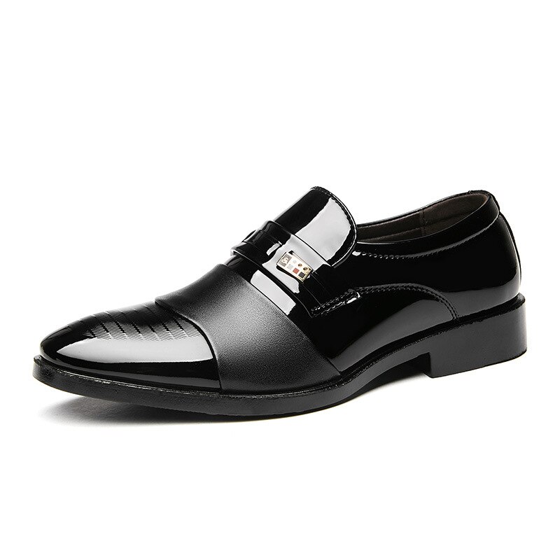 Chaussures en cuir à bout pointu pour hommes, chaussures décontractées à talons bas, Simple, chaussures d'affaires, grande taille 38-46: Black / 44