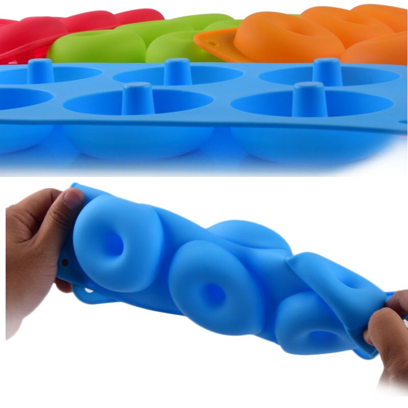 Silicone Donut Mold Cake Maker Kitchen Tool Cack Non-Stick Baking Pan Strawberry 3D Mold Biscuit Mould