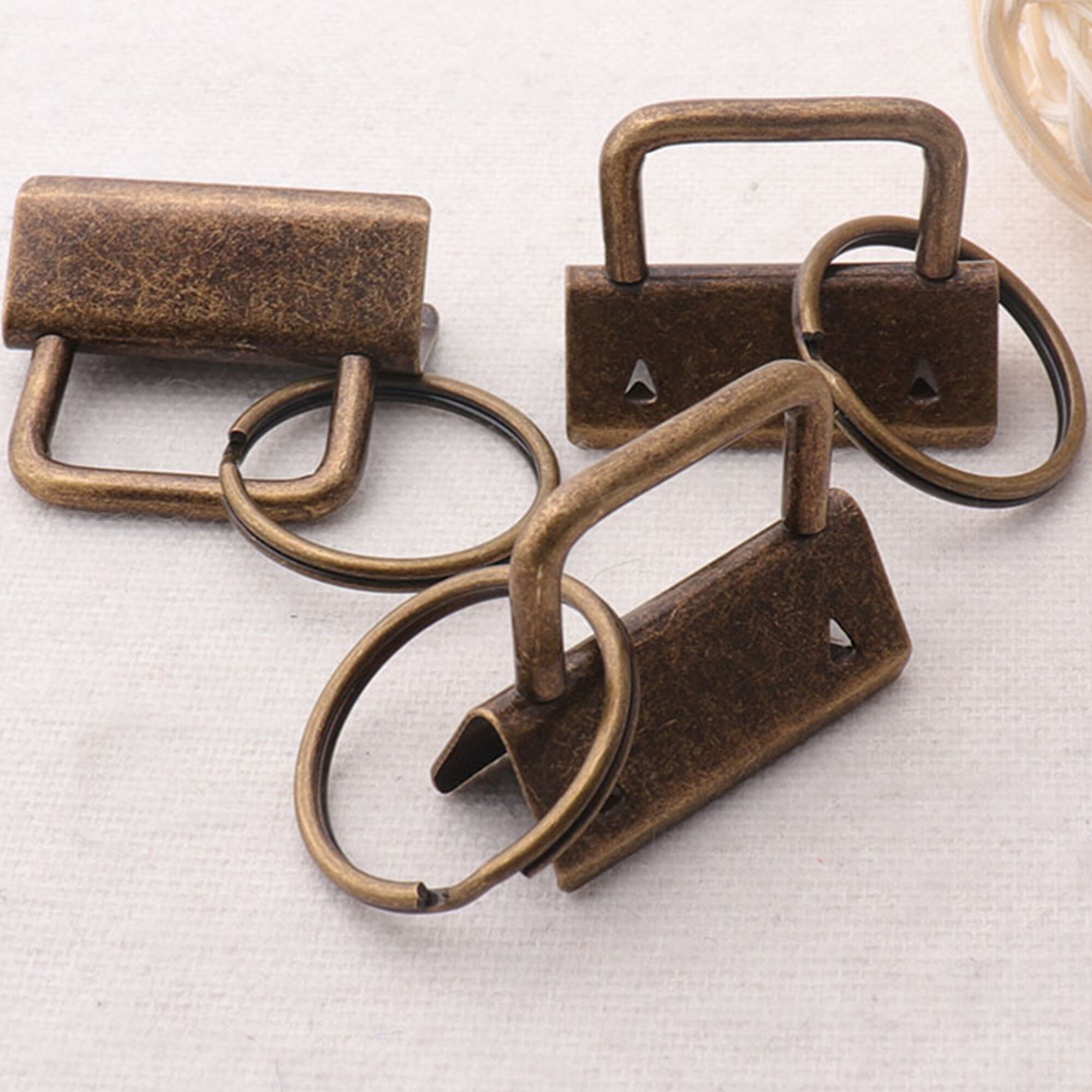 10 sets 32mm Key Fobs Hardware with Key Rings,1.25 Wristlets Key Chains Key Chain Webbing,Key Chains-1 1/4": Antique bronze