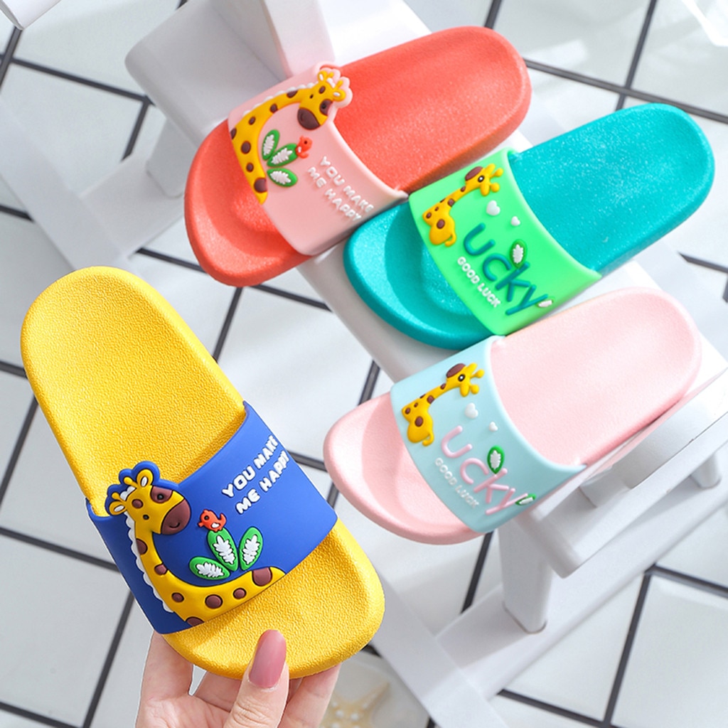 Pantoufles d'été Parent-enfant girafe chaussures maison antidérapant piscine pantoufles en plein air dessin animé imprimé sandales décontractées chaussures plates