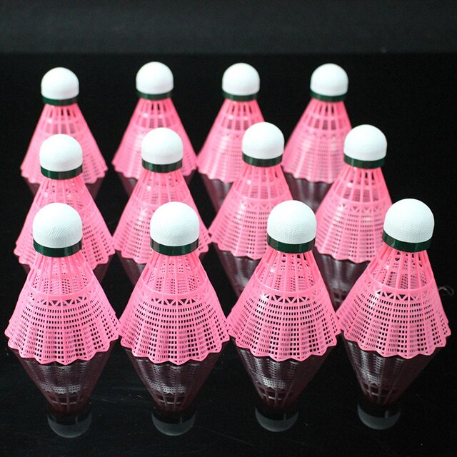 YXTC Nylon Badminton dauerhaft Federbälle Badminton Vögelchen Bälle für freundlicher Erwachsene drinnen draussen Sport Aktivitäzehn Anfänger: 12stck rosa