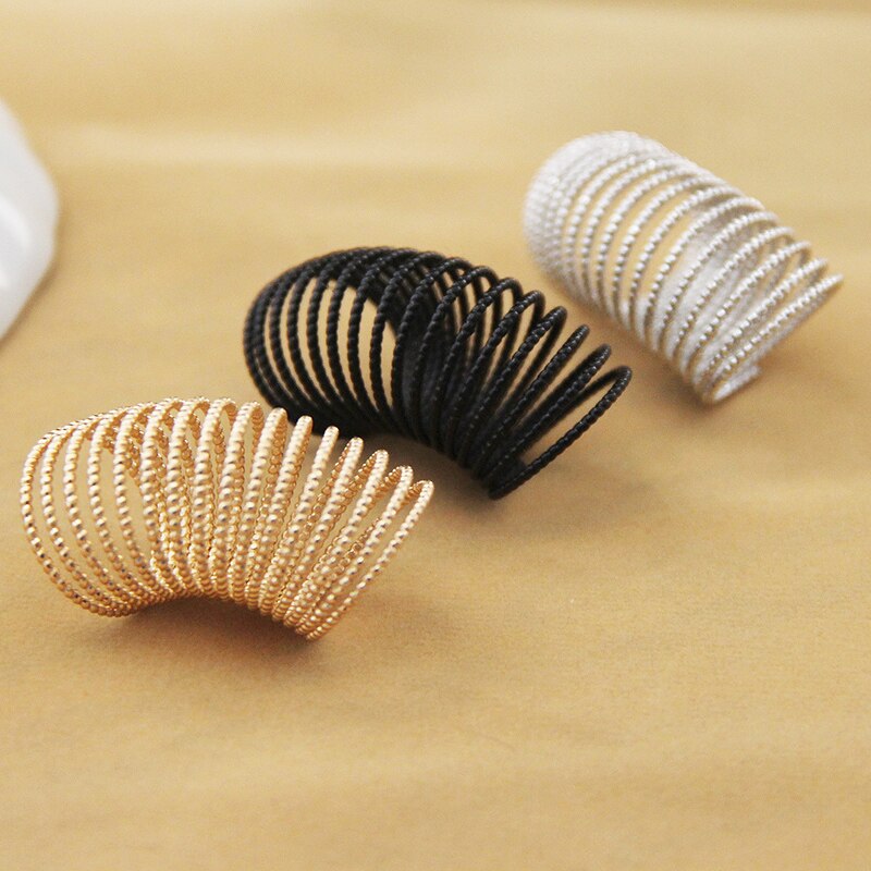Anillos de aleación con rosca para mujer, anillo para dedo largo dorado y negro, Punk, boda, 1 unidad