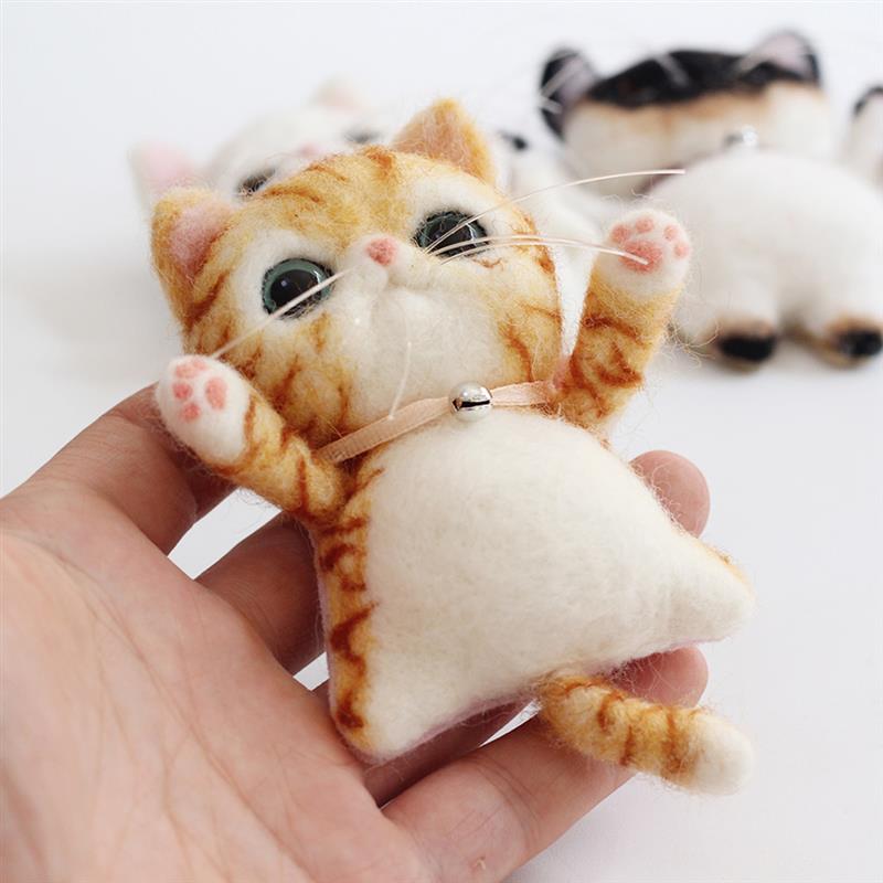 4 Uds lana de fieltro gato broche DIY pendientes lindo animales de fieltro de aguja Kit para principiantes para chicas