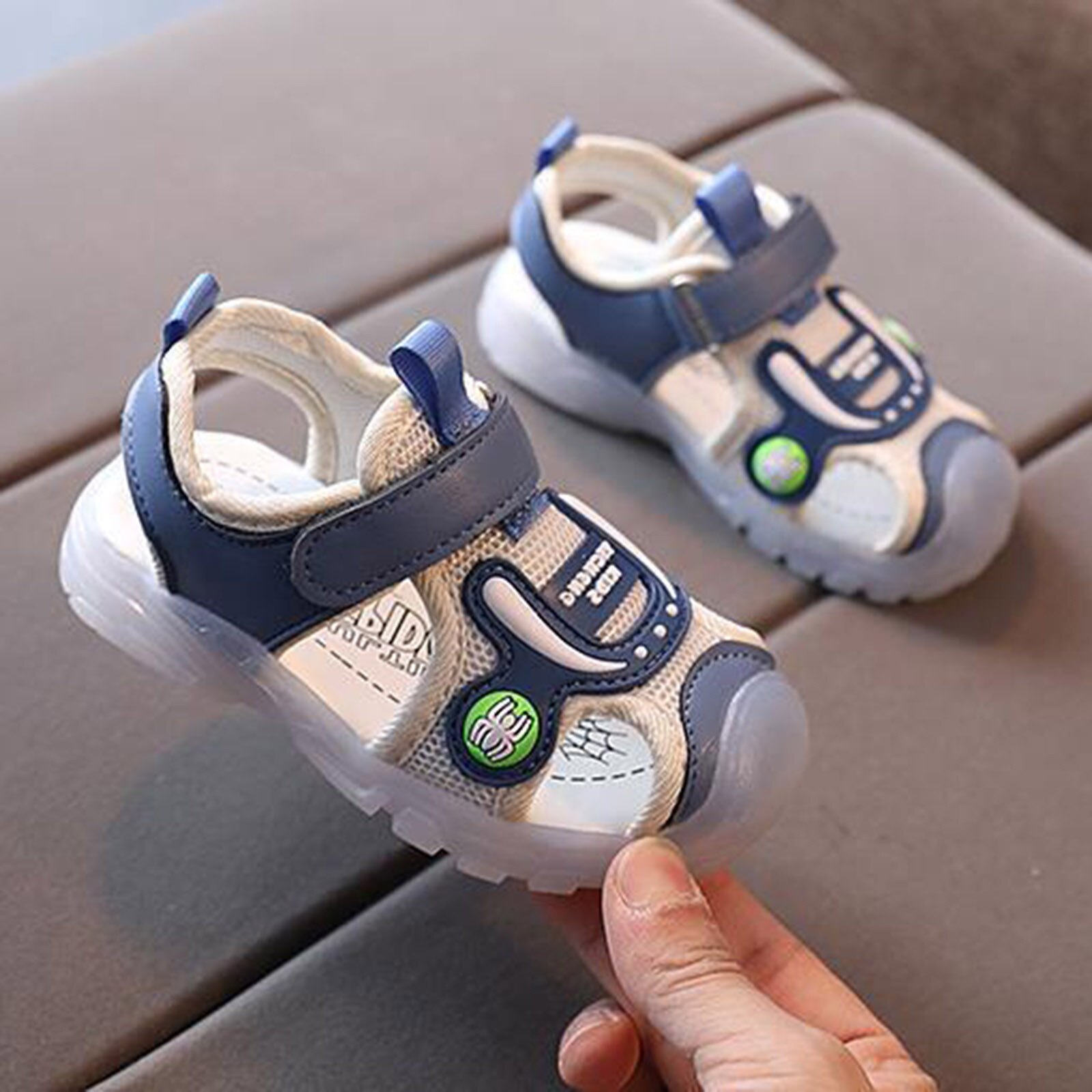 Toddler Kids Sport shoes Summer Boys Girls sandales Baby Sandals LED Luminous Shoes Sneakers Children beach sandals sandalias