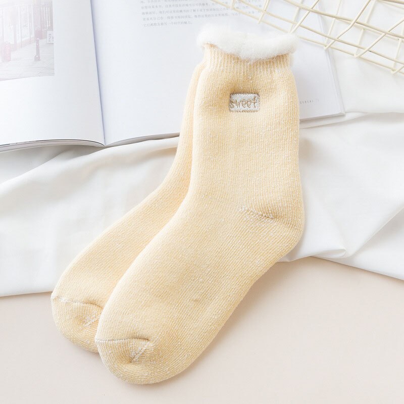 Plus Velvet Thick Wool Socks Women Winter Warm Cotton Inner Socks Candy Color Casual Fluffy Home Floor Socks Sokken: yellow style 1